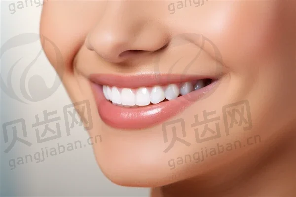 东莞活动义齿费用是多少？2025年活动义齿价格表新鲜出炉，了解详细费用及周边活动义齿价格。